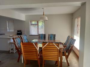 Φωτογραφία από το άλμπουμ του Tog Wat Villa Marie σε Hartenbos +6 φωτογραφίες