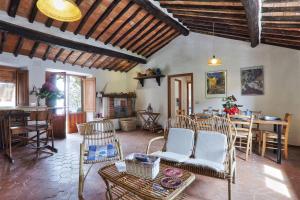 Χώρος καθιστικού στο Casa La Capraia