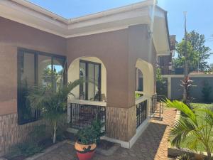 Gallery image of Town Retreat Moshi in Moshi