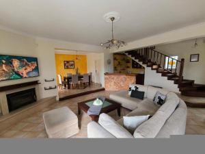 Gallery image of Villa Marina Tsoukalades in Tsoukaladhes