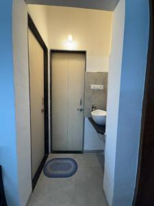 Koupelna v ubytování Cozy 1BHK Apartment - Casa Asud
