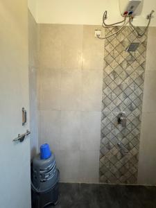 Koupelna v ubytování Cozy 1BHK Apartment - Casa Asud
