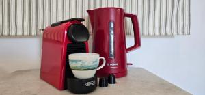 Coffee and tea making facilities at BaSiLiKoS