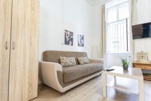 Część wypoczynkowa w obiekcie Chic Apartment- Suitable for Longstays near Matzleinsforferplatz
