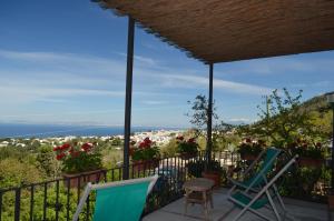 Photo de la galerie de l'établissement Le Ginestre di Capri BB & Holiday House, à Anacapri