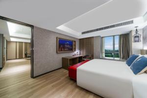 Foto sihtkohas Guangzhou asuva majutusasutuse LIZ International Hotel Guangzhou Olympic Sports Center International Financial City Branch - Free Shuttle Bus to Canton Fair Complex During Canton Fair Period & Free Breakfast & Free Afternoon Tea & Free Midnight Snack galeriist