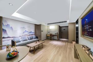 Foto sihtkohas Guangzhou asuva majutusasutuse LIZ International Hotel Guangzhou Olympic Sports Center International Financial City Branch - Free Shuttle Bus to Canton Fair Complex During Canton Fair Period & Free Breakfast & Free Afternoon Tea & Free Midnight Snack galeriist