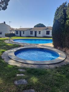 Bazén v ubytování Casa Llorell, Piscina , Barbacoa Terraza, Tossa de Mar nebo v jeho okolí