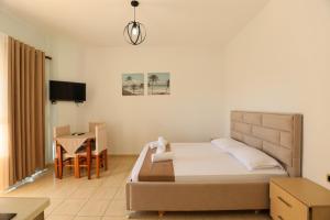 TV/trung tâm giải trí tại Michelle Apartments