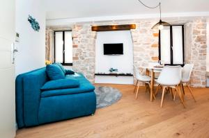 Μια τηλεόραση ή/και κέντρο ψυχαγωγίας στο Apartmani De Amicis