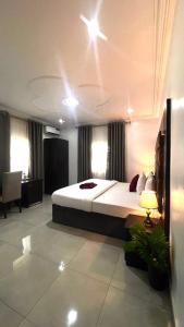 Katil atau katil-katil dalam bilik di hotel Guidotti