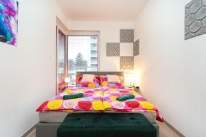 Ένα ή περισσότερα κρεβάτια σε δωμάτιο στο AngelLand 24 & Garage & Terrace