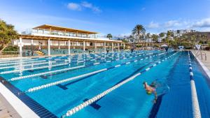 Bazén v ubytování Playitas Hotel - Sports Resort nebo v jeho okolí