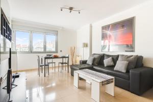 Un lugar para sentarse en Home2Book Urban Retreat & Shared Pool Las Palmas