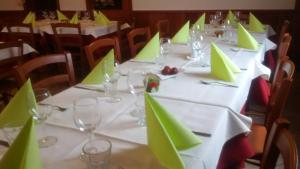 Restaurace v ubytování Osterija Na Planinci