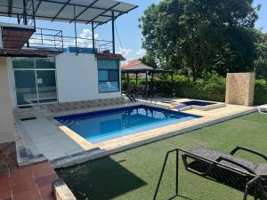 Bazén v ubytování Casa 75 San Marcos Poblado nebo v jeho okolí