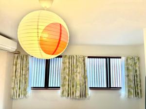 Foto sihtkohas Osaka asuva majutusasutuse Summit Villa 中崎町駅3分鐘 梅田商圈大阪駅 3階日式傳統町屋 100平超大空間 galeriist