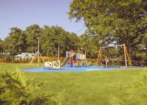 Ο χώρος παιχνιδιού για παιδιά στο Camping Bijela Uvala - Roan +19 φωτογραφίες