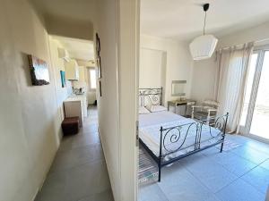 Photo de la galerie de l'établissement Lily House, à Vourkari