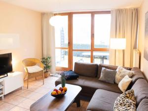 Χώρος καθιστικού στο Apartment Strandvilla - LUB110 by Interhome