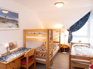 Ένα ή περισσότερα κρεβάτια σε δωμάτιο στο Apartment Blaumuschel - LUB101 by Interhome
