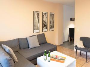 Χώρος καθιστικού στο Apartment Strandvilla - LUB116 by Interhome