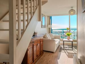 Posezení v ubytování Apartment L'Oustalet-5 by Interhome + 37 fotografií