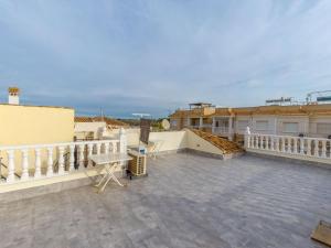 A balcony or terrace at Holiday Home Tista by Interhome