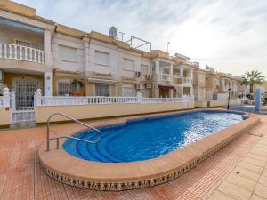 The swimming pool at or close to Holiday Home Tista by Interhome