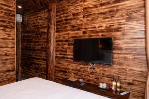 TV a/nebo společenská místnost v ubytování The Mong Garden Homestay SaPa