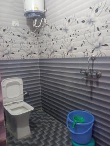 Koupelna v ubytování Krishna resort