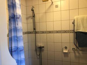 Koupelna v ubytování Holms Heagård + 31 fotografií
