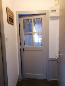 Φωτογραφία από το άλμπουμ του L'atelier des rêves, balnéo, lit rond, centre-ville σε Lunéville