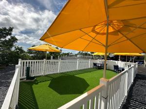 Ein Garten an der Unterkunft Sugarloaf Key RV Resort & Cottages