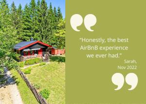 ภาพในคลังภาพของ Cottage w Wilderness Feeling 20 min from airport ในMaura