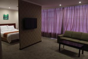 Katil atau katil-katil dalam bilik di GreenTree Inn ShangHai JiaDing the South of F1 Circuit FangTai Hardware Market Express Hotel