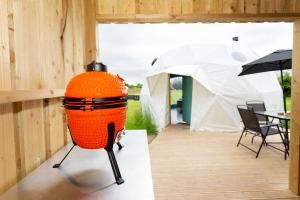 Φωτογραφία από το άλμπουμ του Deere Dome σε Othery