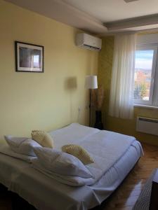 Katil atau katil-katil dalam bilik di ANNI apartman