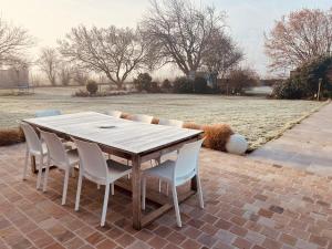 Fotografie z fotogalerie ubytování Chambre d'hôtes Stellina Bed&Breakfast avec vue sur jardin arboré v destinaci Tournai