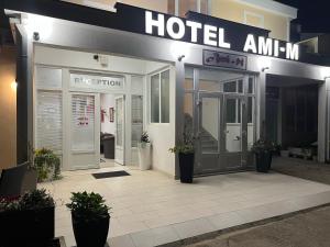 Exteriér nebo vchod ubytování Hotel Ami - M