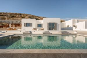 Πισίνα στο ή κοντά στο Sunrise Poem Villa 2