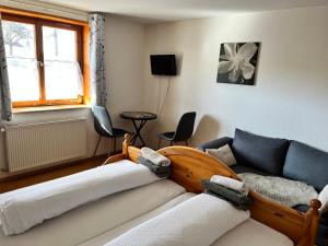Postel nebo postele na pokoji v ubytování Zimmer Abendsonne