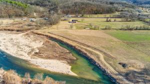 Příroda nedaleko prázdninového domu