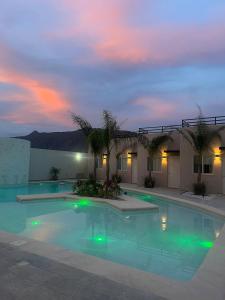 Bazén v ubytování Casa Duna Cuatro Ciénegas nebo v jeho okolí