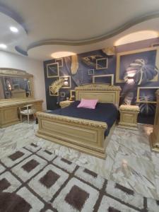 Fotografie z fotogalerie ubytování شقه دوبلكس 2 غرفة نوم و 2 ريسيبشين و 2 حمام بفيلا خاصه v destinaci Sheikh Zayed