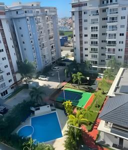 Piscina de la sau aproape de Stylish 3BR,2BA in Santo Domingo Este