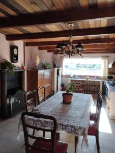 Imagine din galeria proprietății One Week Hospedaje- Hostel în San Andres de las Sierras