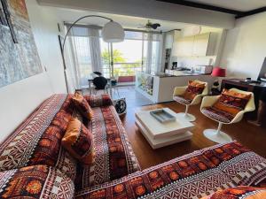 Istumisnurk majutusasutuses Coral suite vue sur mer