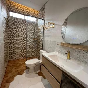 Koupelna v ubytování Casabella Homestay 307 Batam Penuin