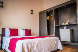 Gallery image of Bauan Plaza Hotel in Bauan